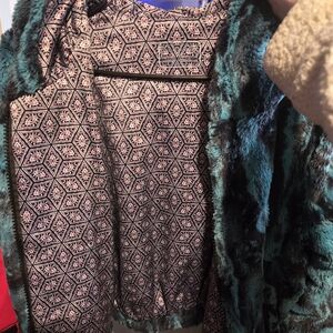 Stylish Teal Faux Fur Puffer Jacket